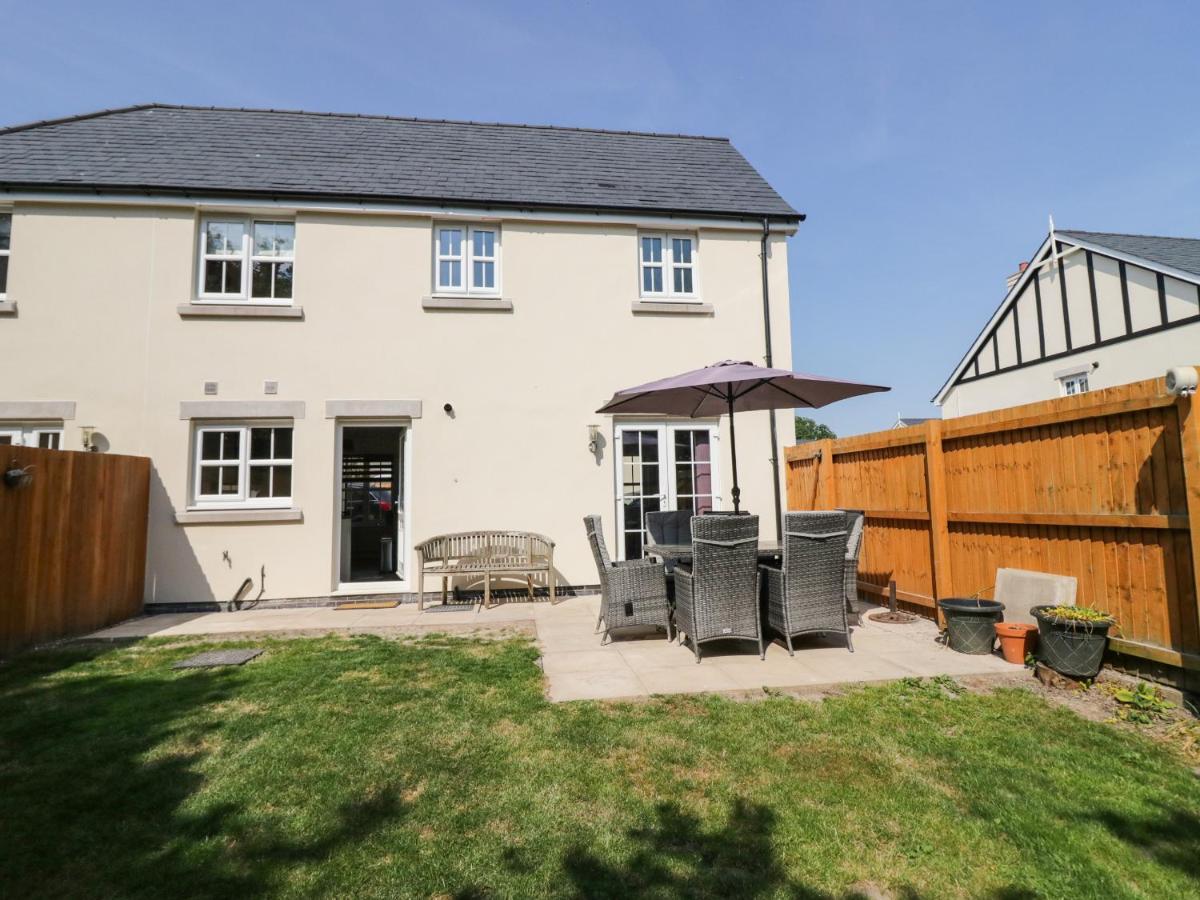 Rolo'S Retreat Villa Grange-over-Sands Exterior photo